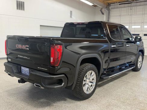 Used 2022 GMC Sierra 1500 Denali AWD/4WD image 4