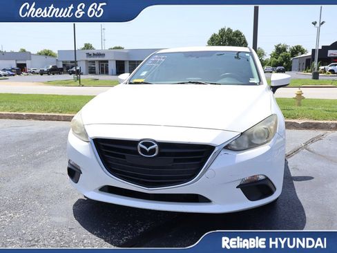 Used 2016 MAZDA MAZDA3 i Sport w/ Preferred Equipment Package FWD image 8