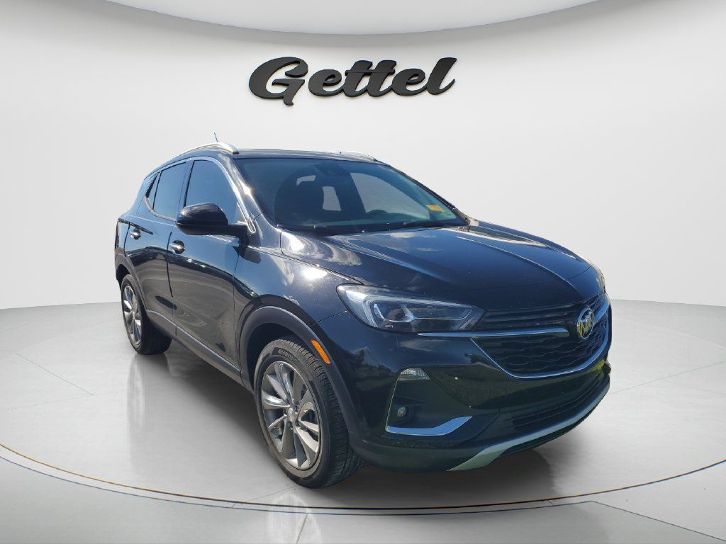 Used 2023 Buick Encore GX Essence w/ Experience Buick Package FWD image 2