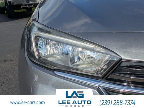 Used 2021 Buick Encore GX Select w/ Advanced Technology Package FWD image 9