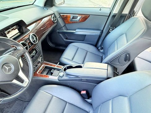 Used 2015 Mercedes-Benz GLK 350 2WD image 8
