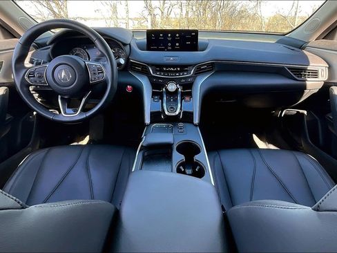 Used 2023 Acura TLX Base image 2