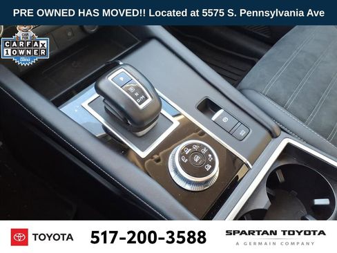 Used 2024 Mitsubishi Outlander SE image 20