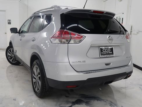 Used 2015 Nissan Rogue SL image 5
