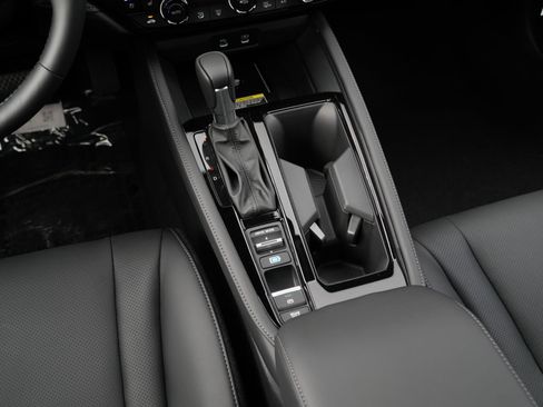 Used 2025 Honda Accord Touring image 26