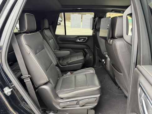 Used 2021 GMC Yukon SLT w/ SLT Luxury Plus Package image 10