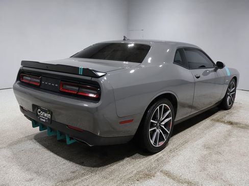 Used 2023 Dodge Challenger R/T w/ Plus Package image 2