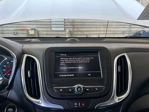 Used 2024 Chevrolet Equinox LT AWD/4WD image 21