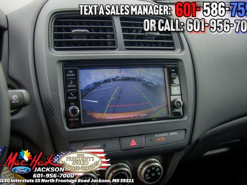 Used 2025 Mitsubishi Outlander Sport ES AWD/4WD image 14