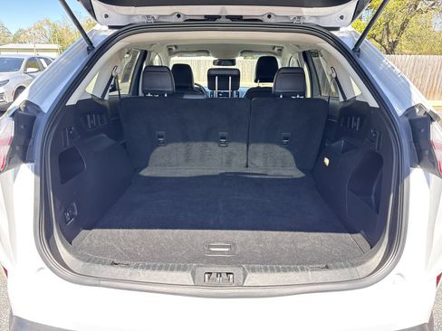 Used 2024 Ford Edge SEL AWD/4WD image 30