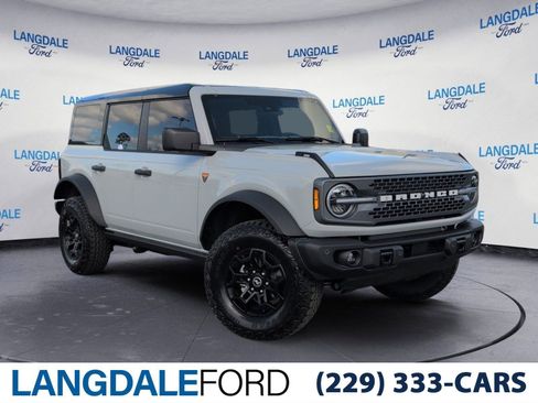 New 2026 Ford Bronco Badlands AWD/4WD image 1