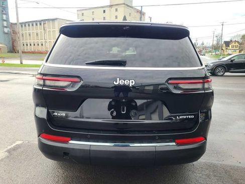 Used 2024 Jeep Grand Cherokee L Limited w/ Luxury Tech Group II AWD/4WD image 8