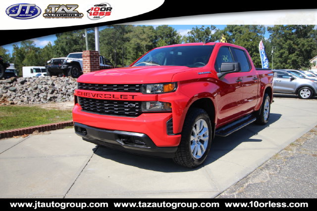 Used 2020 Chevrolet Silverado 1500 Custom w/ Custom Value Package AWD/4WD image 3
