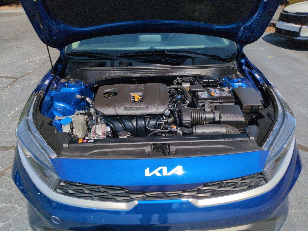 Certified 2024 Kia Forte LXS FWD image 28