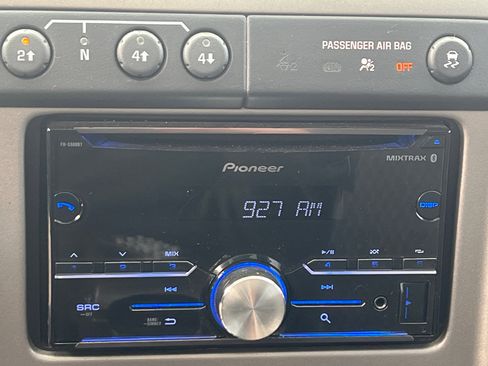 Used 2011 Chevrolet Colorado LT image 24