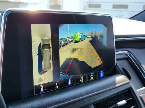 Used 2022 Chevrolet Tahoe RST w/ Luxury Package image 22