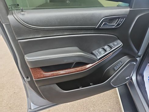 Used 2020 GMC Yukon SLT image 10