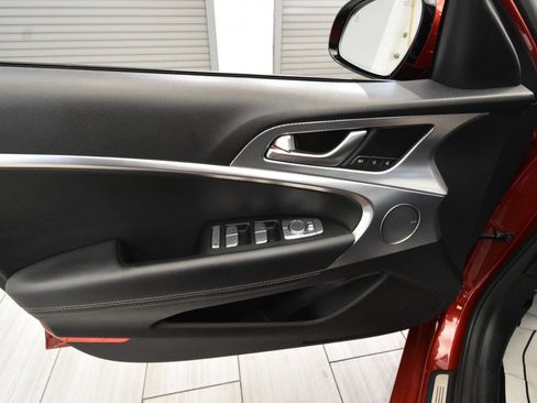 Used 2022 Genesis G70 2.0T w/ Prestige Package image 13