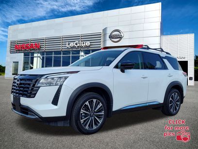New 2026 Nissan Pathfinder Platinum