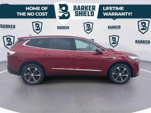 Used 2022 Buick Enclave Essence w/ Sport Touring Edition FWD image 10