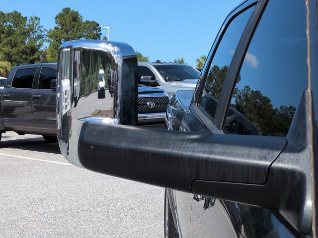 Used 2015 RAM 1500 Laramie w/ Convenience Group AWD/4WD image 12
