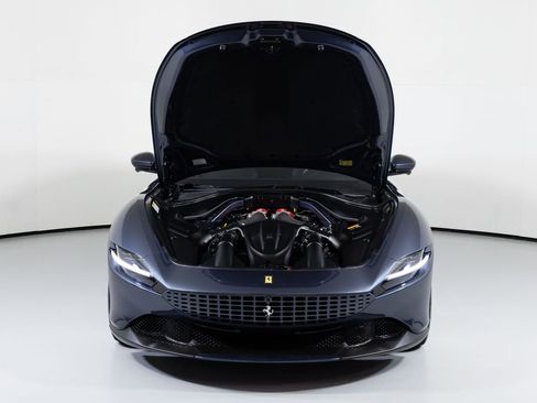 Used 2024 Ferrari Roma Spider image 9