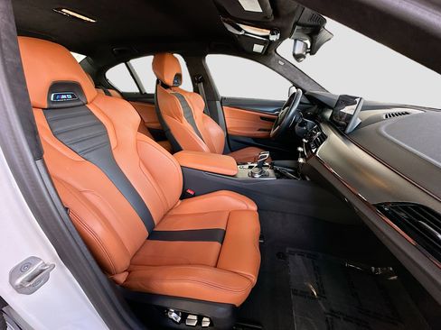 Used 2023 BMW M5 w/ Competition Package image 29