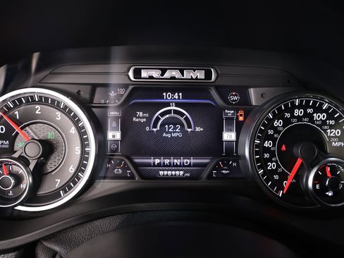 Used 2021 RAM 1500 Laramie AWD/4WD image 4