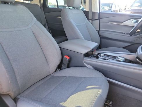 Used 2025 Ford Explorer Active image 24