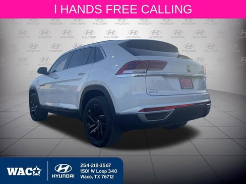 Used 2023 Volkswagen Atlas Cross Sport SEL image 9