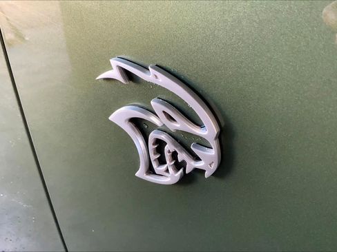 Used 2019 Dodge Challenger SRT Hellcat w/ Laguna Leather Package image 9