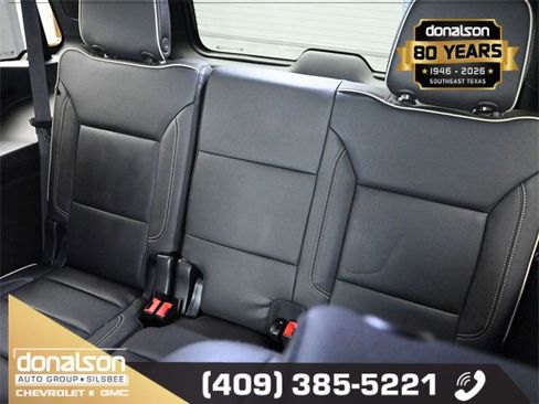 Used 2022 GMC Yukon SLT w/ SLT Premium Package image 12