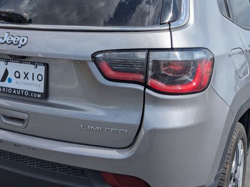 Used 2018 Jeep Compass Limited w/ Navigation Group AWD/4WD image 5