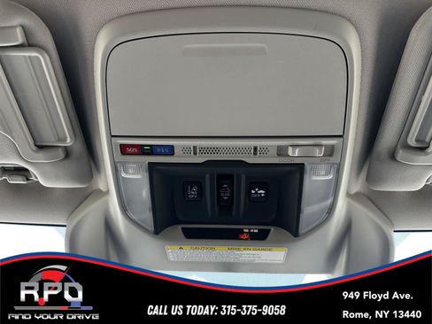 Used 2019 Subaru Forester Premium AWD/4WD image 34