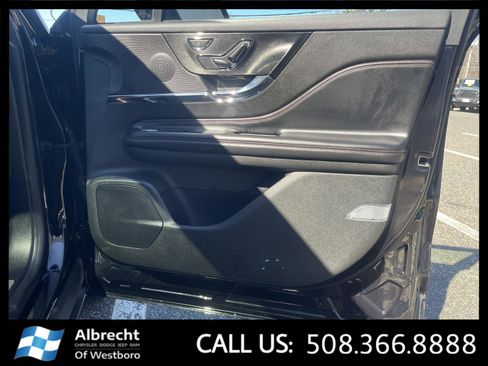 Used 2023 Lincoln Corsair Reserve w/ Equipment Group 201A image 22