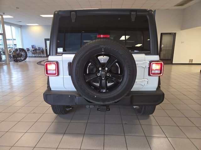 Used 2022 Jeep Wrangler Unlimited Sport AWD/4WD image 7
