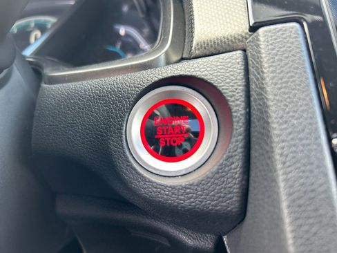 Used 2018 Honda Civic EX image 24