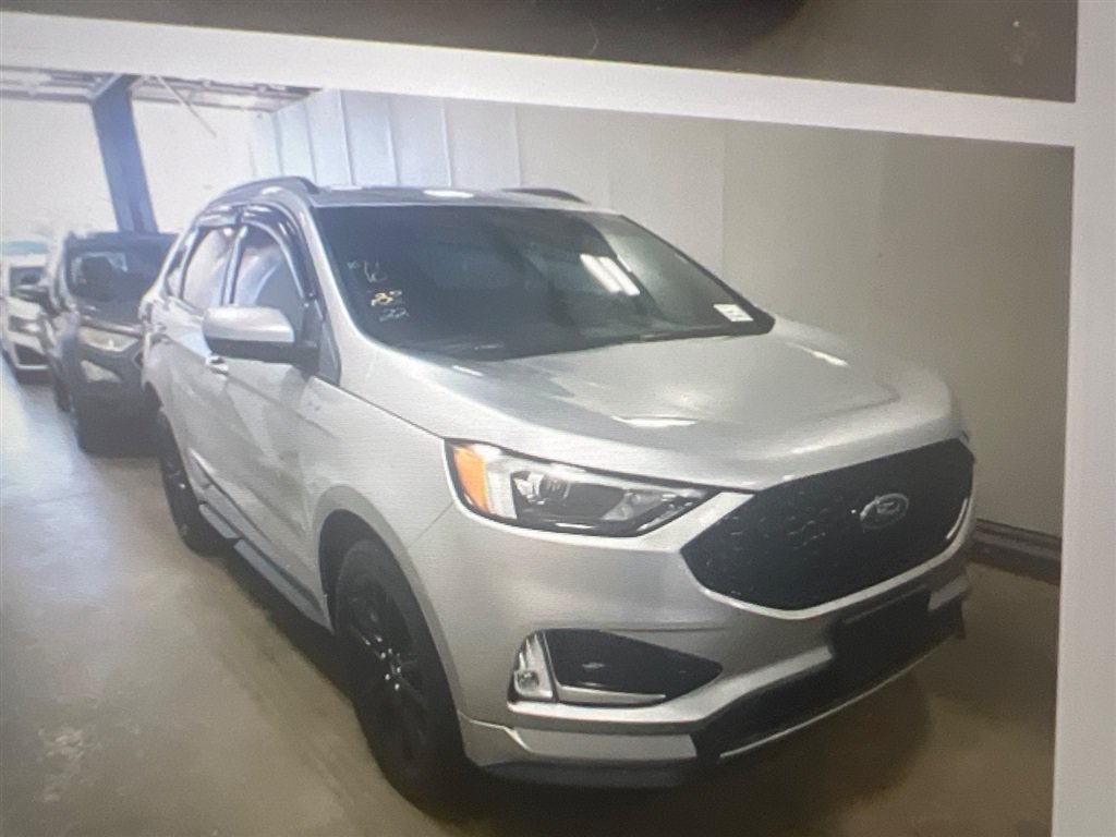 Used 2022 Ford Edge ST-Line w/ Class II Trailer Tow Package AWD/4WD image 5