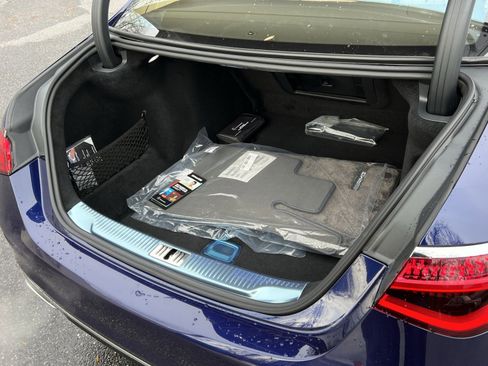 New 2026 Mercedes-Benz S 580 4MATIC Sedan image 24