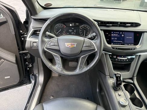 Certified 2023 Cadillac XT5 Premium Luxury w/ LPO, Floor Liner Package AWD/4WD image 13