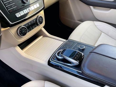 Used 2017 Mercedes-Benz GLE 350 4MATIC image 17