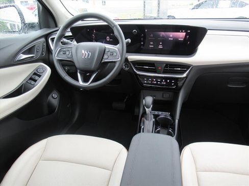Used 2024 Buick Encore GX Avenir w/ Avenir Technology Package FWD image 13