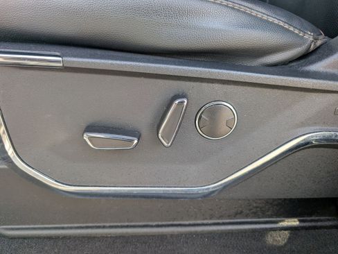 Used 2023 Ford F150 Lariat w/ Equipment Group 502A High image 15