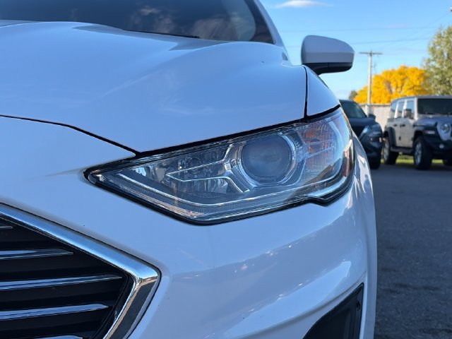 Used 2019 Ford Fusion SE FWD image 18