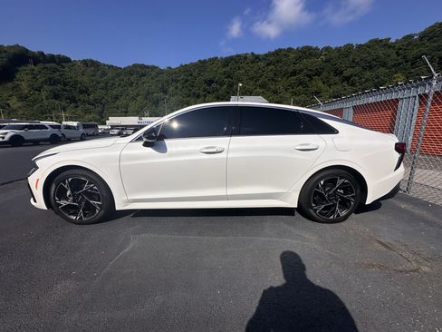 Used 2025 Kia K5 GT-Line w/ GT-Line Premium Package AWD/4WD image 4