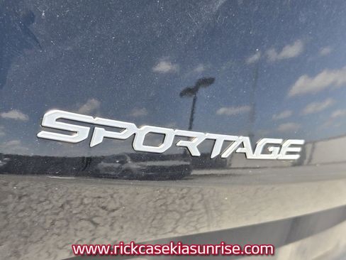 Used 2024 Kia Sportage X-Line w/ X-Line Premium Package image 9