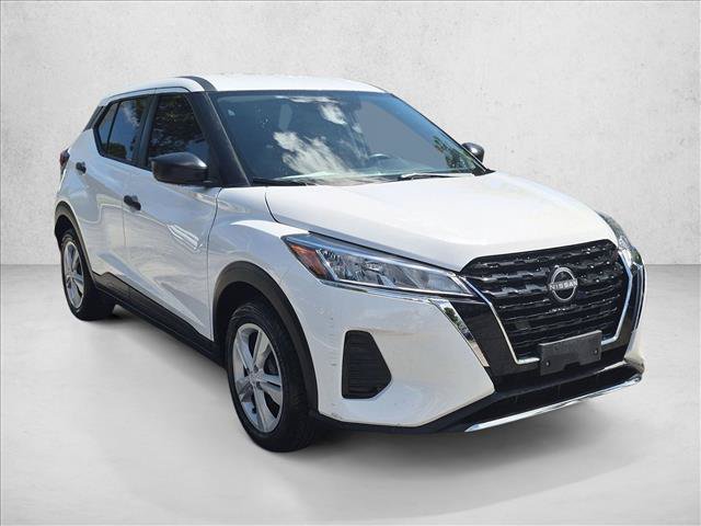 Certified 2023 Nissan Kicks S FWD image 3