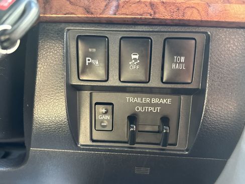 Used 2019 Toyota Tundra 1794 Edition AWD/4WD image 26