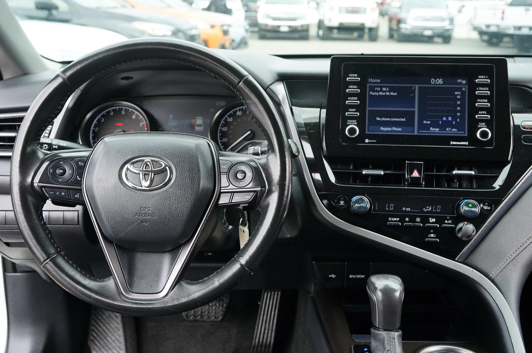 Used 2023 Toyota Camry SE AWD/4WD image 23