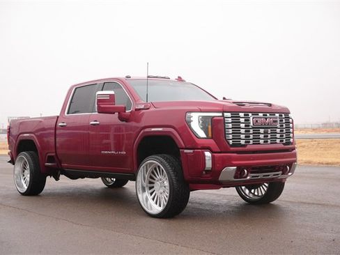 Used 2024 GMC Sierra 2500 Denali w/ Denali Reserve Package image 1
